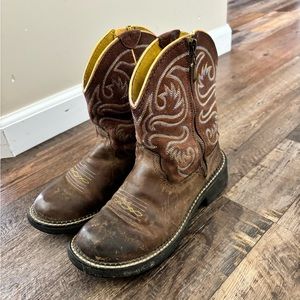 Artiat Fat Baby boots